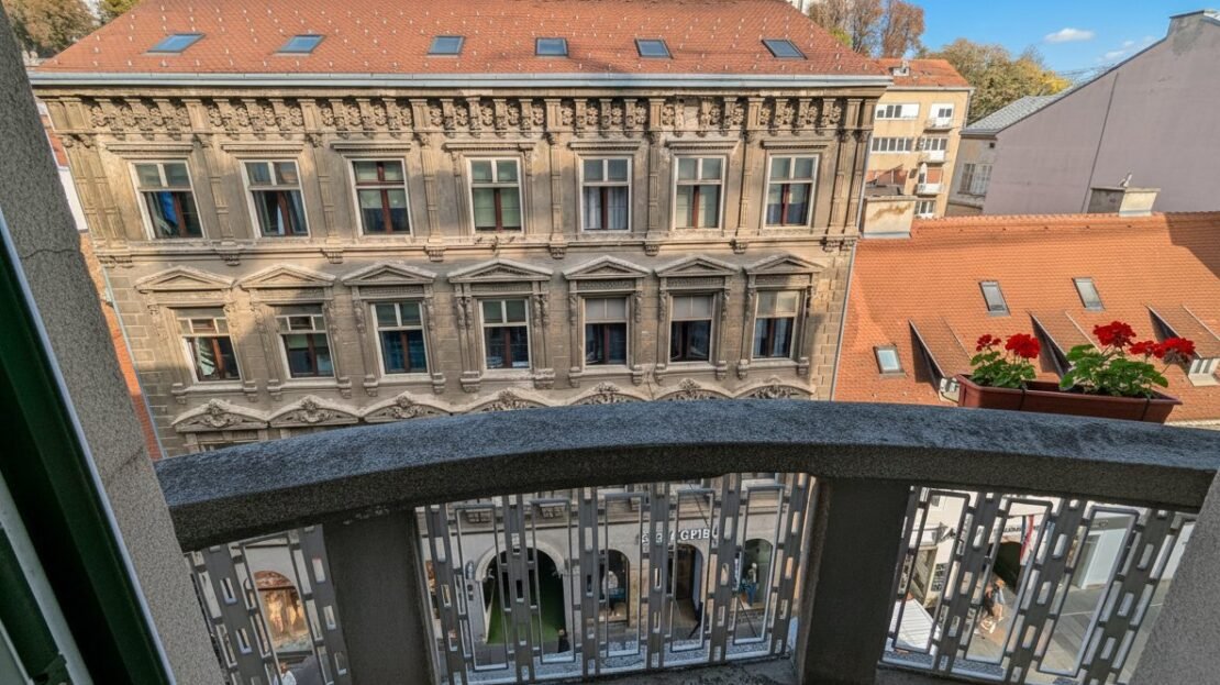 Modern apartment in historic Ilica Zagreb photo 12