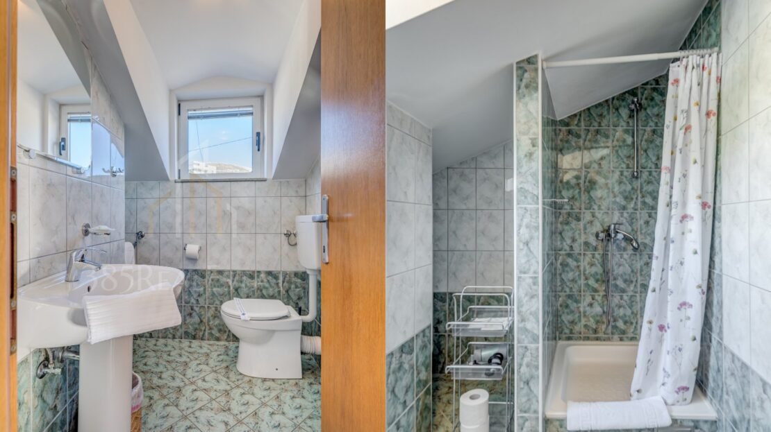 Podstrana sea view penthouse property photo 24