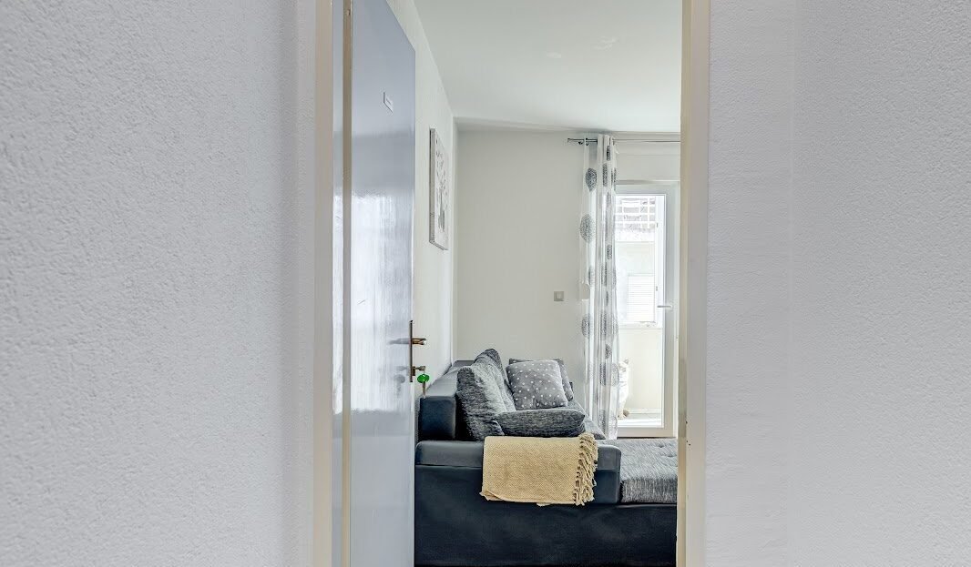 Renovated apartment in Dobri Split photo 2