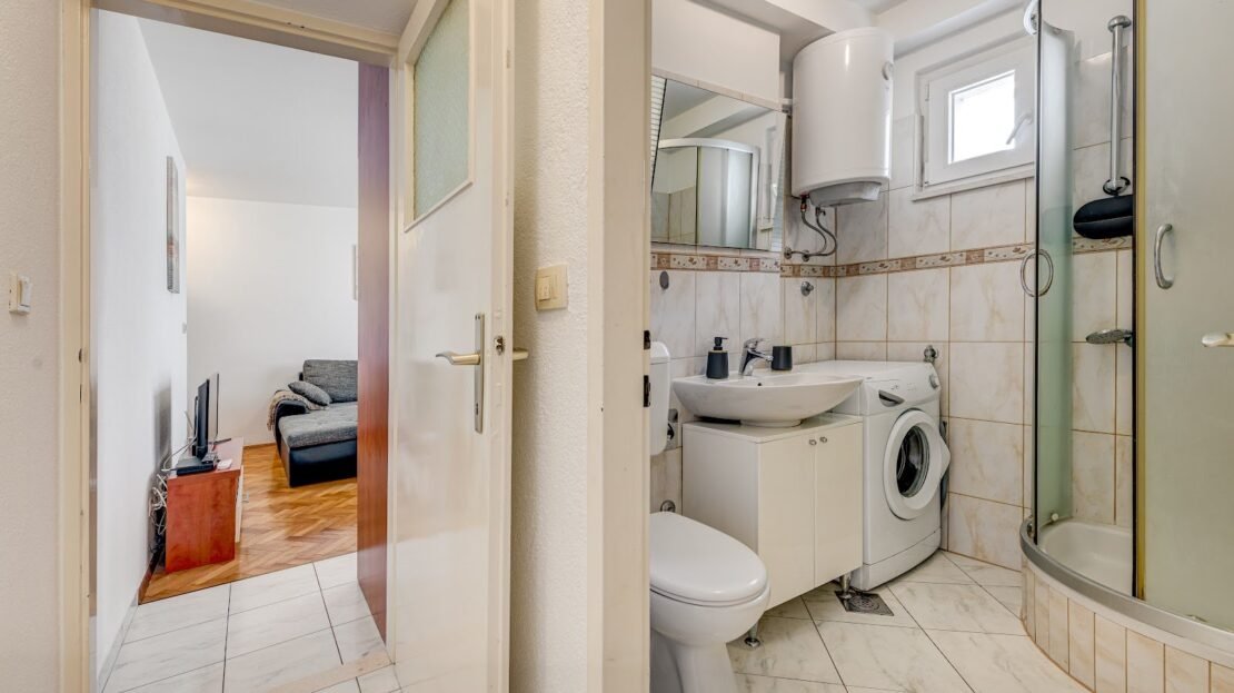 Renovated apartment in Dobri Split photo 21