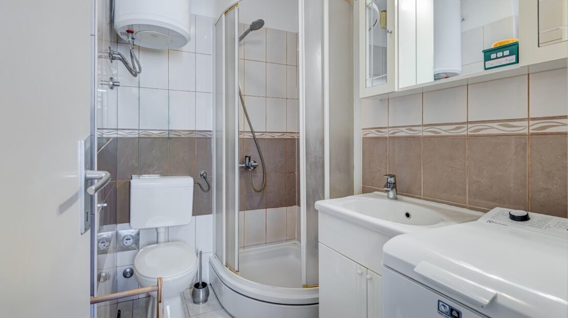 Renovated apartment in Dobri Split photo 48