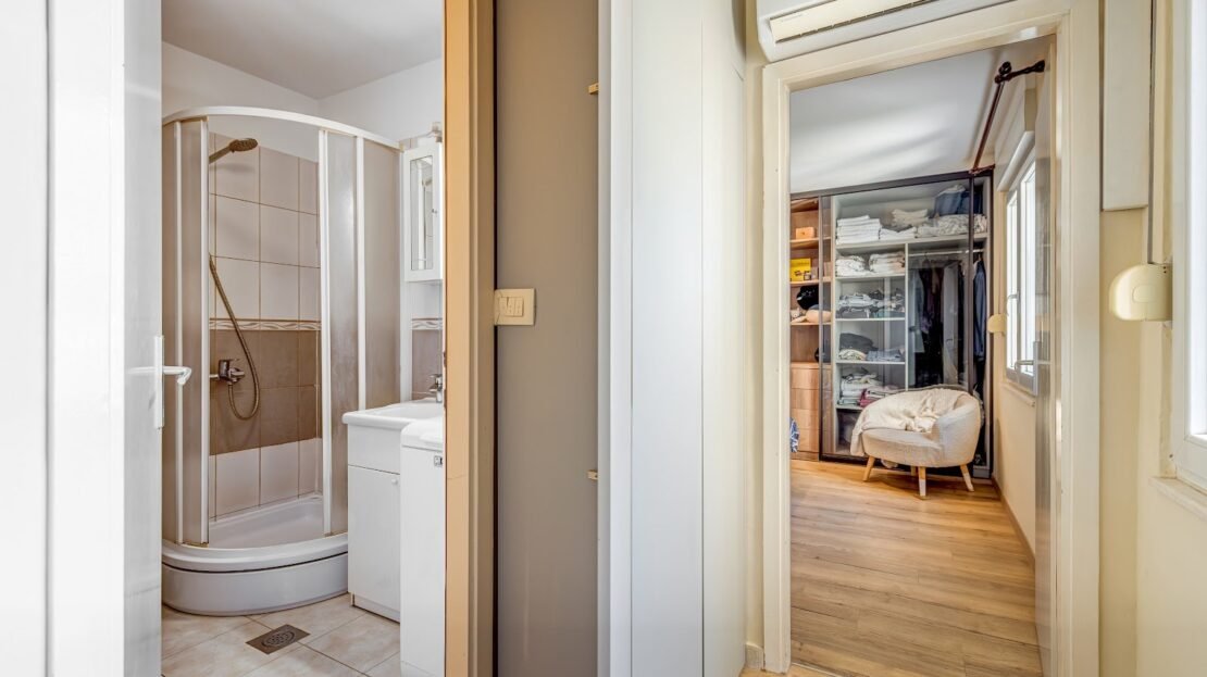 Renovated apartment in Dobri Split photo 52