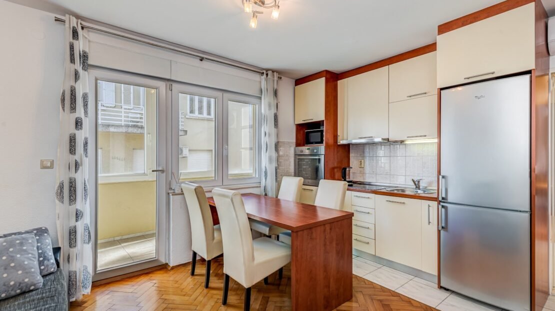 Renovated apartment in Dobri Split photo 7