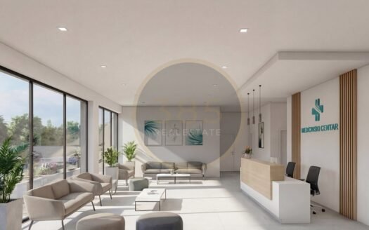 Modern Medical Center with Luxury Penthouse – Kaštel Sućurac Investment Opportunity