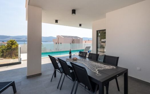 Luxury Villa for Sale in Komarna, Croatia – Sea Views, Pool & 235m²