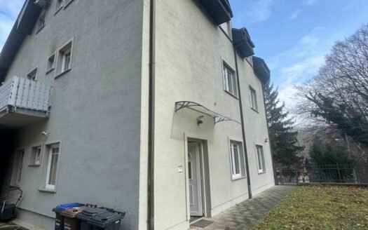 Detached Family House for Sale in Šestinski dol, Zagreb – 250m² on 544m² Plot