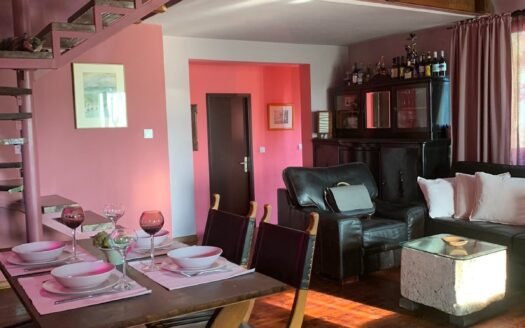 House with Two Apartments (110 m² and 58 m²) in Vrhovec – Zagreb